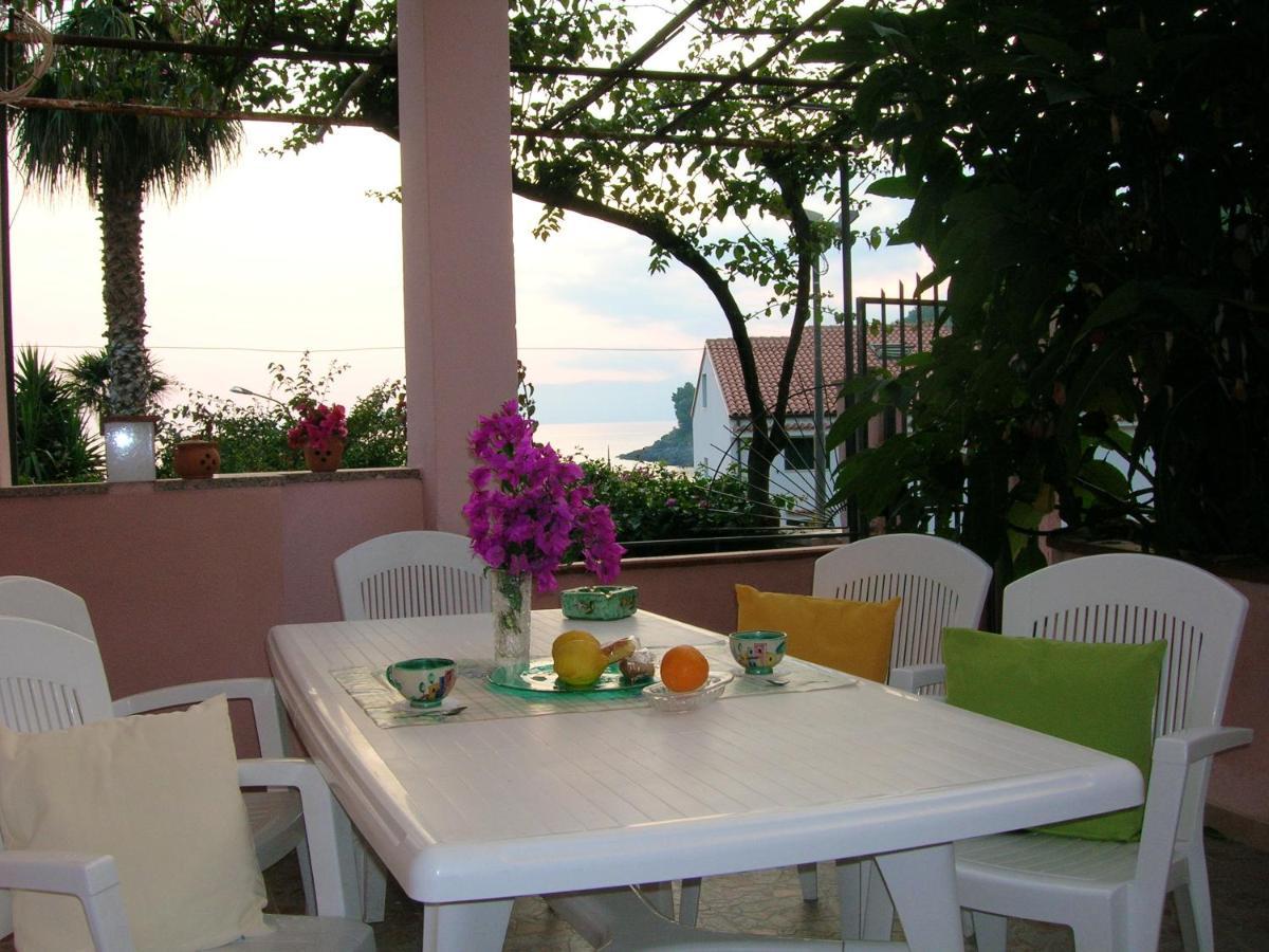 Comfortable Apartment In Maratea With Sea View 95 M² + Parking Exteriör bild